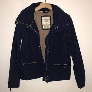 Rain/Wind Resistant Jacket